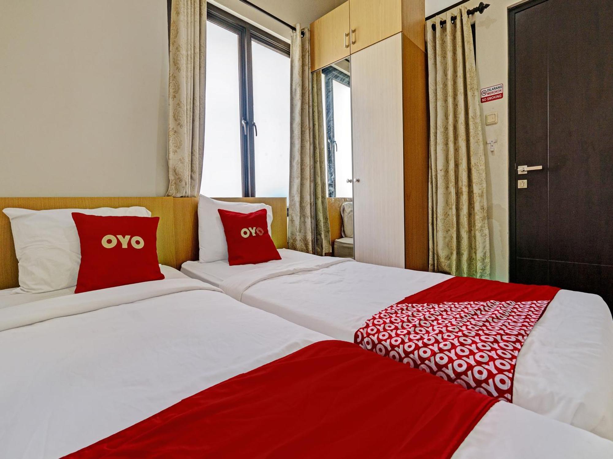 Oyo 92772 Losmen Diah Syariah Langsa Exterior foto